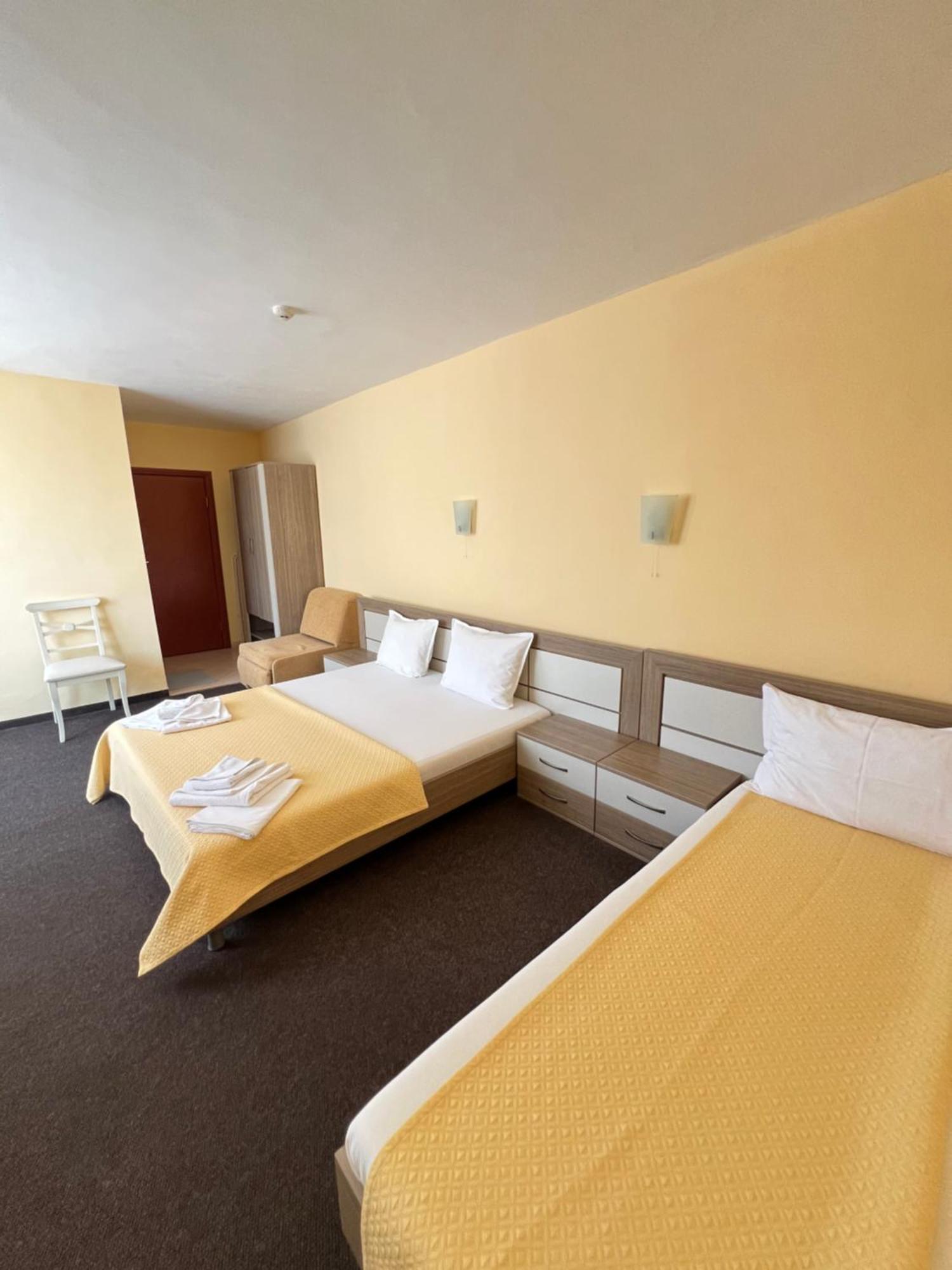 Hotel Damyanoff Lozenets ภายนอก รูปภาพ